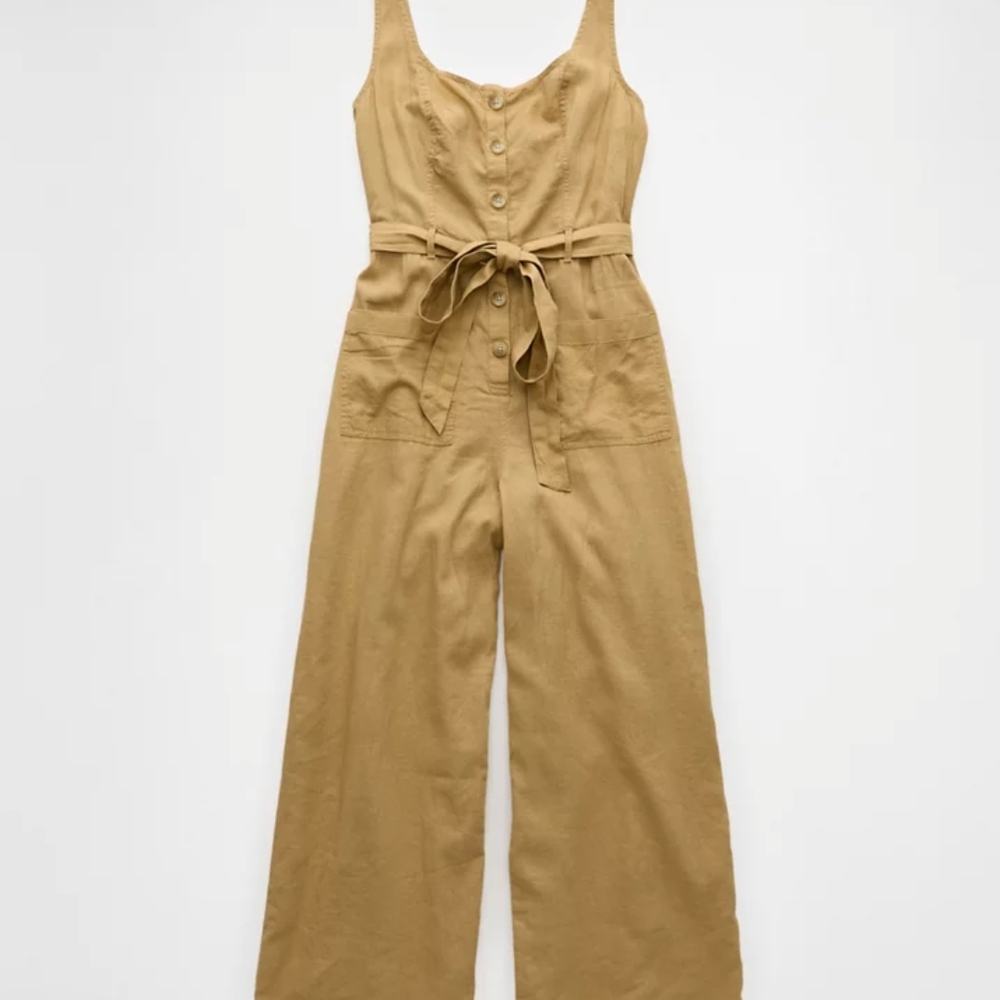 American Eagle Outfitters Tan Jumpsuit with Wide-Leg Design
